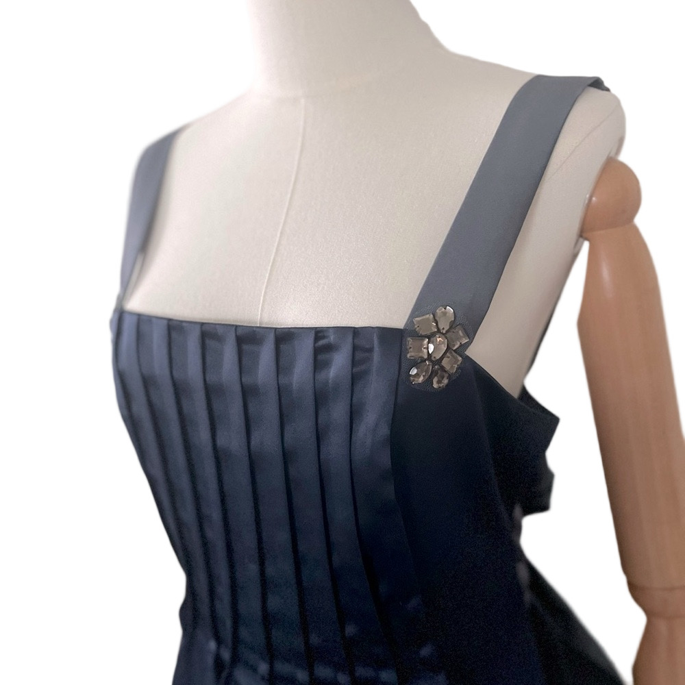 Vera Wang Maids Navy Bridesmaid Dress with Gray Bow and Jewel Detail Size 10 - Picture 6 of 12